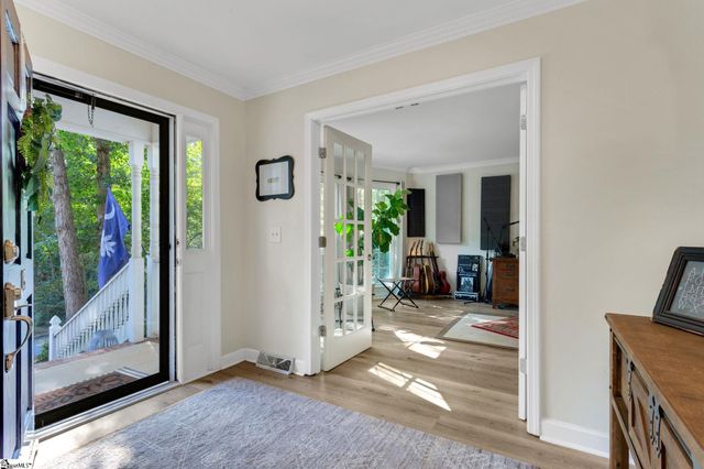 15 Crosswinds Way, Greer, SC 29650