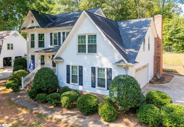 15 Crosswinds Way, Greer, SC 29650