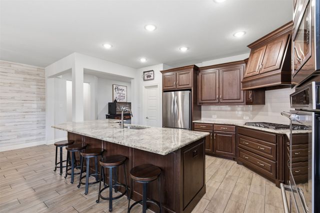4852 Nickeldale Court, Fort Worth, TX 76244