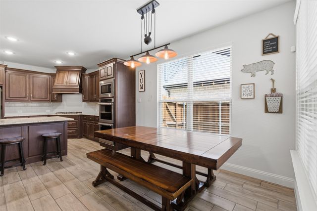 4852 Nickeldale Court, Fort Worth, TX 76244