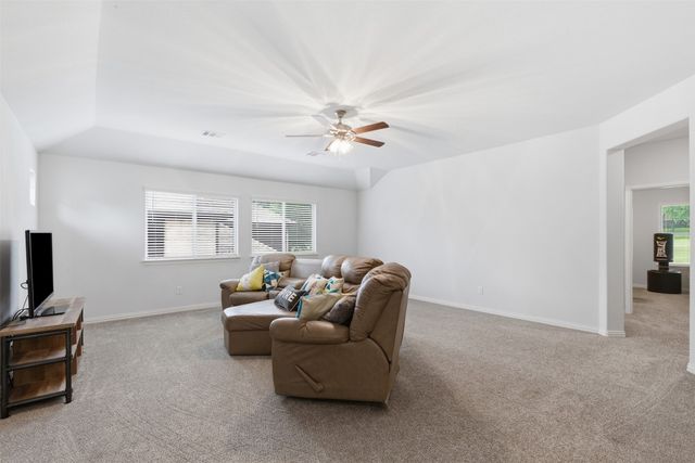 4852 Nickeldale Court, Fort Worth, TX 76244