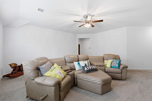 4852 Nickeldale Court, Fort Worth, TX 76244