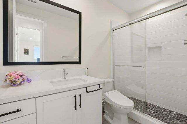 8201 Rose Quartz, San Diego, CA 92126