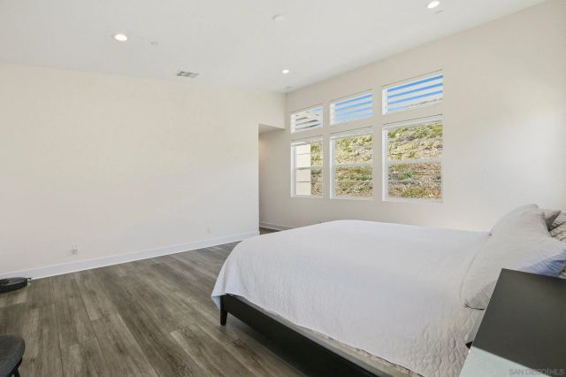 8201 Rose Quartz, San Diego, CA 92126