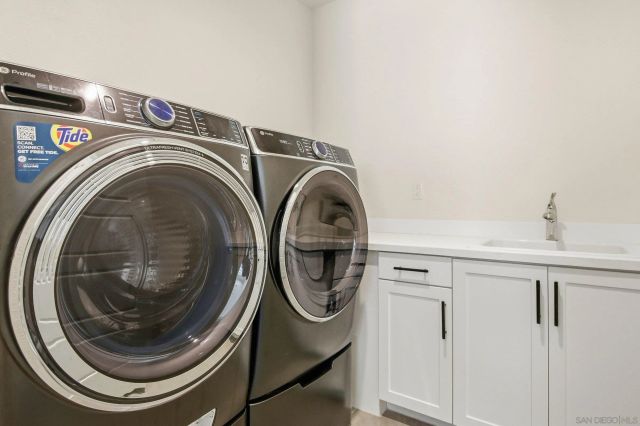 8201 Rose Quartz, San Diego, CA 92126