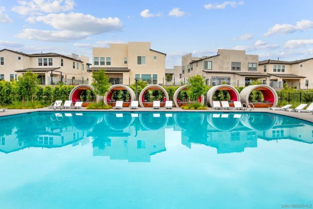 8201 Rose Quartz, San Diego, CA 92126