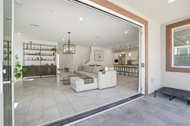 8201 Rose Quartz, San Diego, CA 92126
