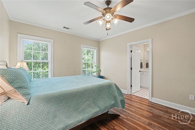 24 Oakcrest Drive E, Savannah, GA 31405