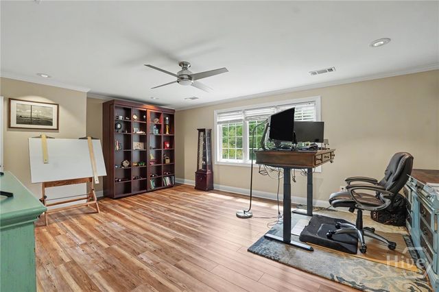 24 Oakcrest Drive E, Savannah, GA 31405