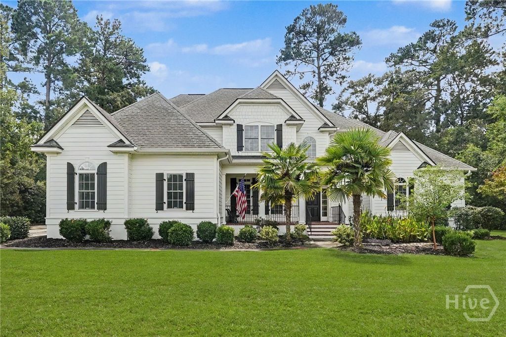 24 Oakcrest Drive E, Savannah, GA 31405