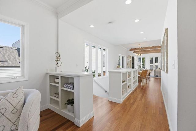365 Pennsylvania Avenue, Los Gatos, CA 95030