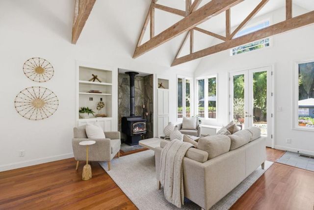 365 Pennsylvania Avenue, Los Gatos, CA 95030