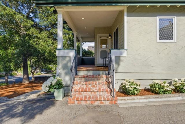 365 Pennsylvania Avenue, Los Gatos, CA 95030