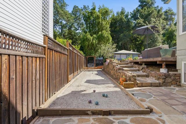 365 Pennsylvania Avenue, Los Gatos, CA 95030