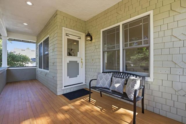 365 Pennsylvania Avenue, Los Gatos, CA 95030