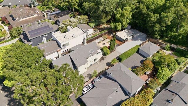 365 Pennsylvania Avenue, Los Gatos, CA 95030