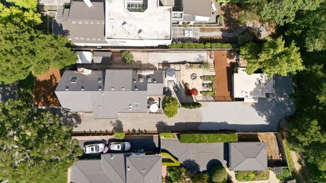 365 Pennsylvania Avenue, Los Gatos, CA 95030