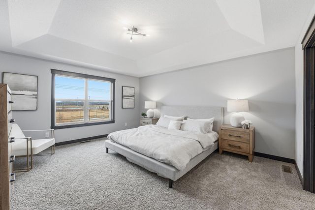 19796 Hamburg Avenue, Lakeville, MN 55044