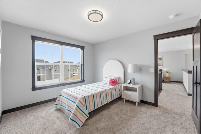 19796 Hamburg Avenue, Lakeville, MN 55044