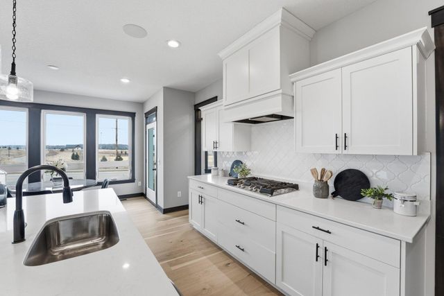 19796 Hamburg Avenue, Lakeville, MN 55044