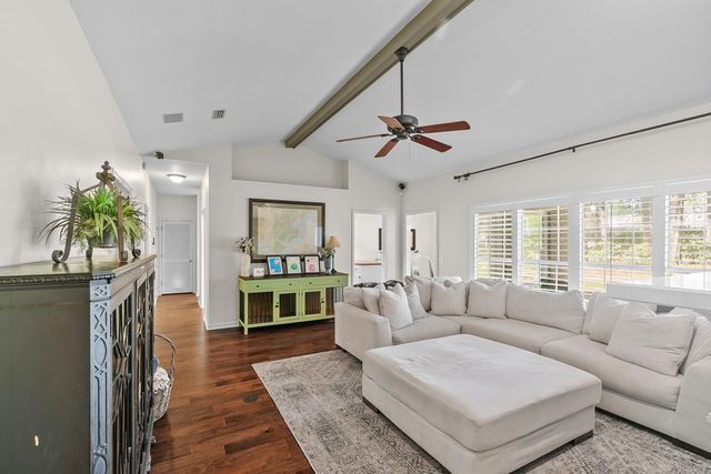 108 Mulberry Ct., Dothan, AL 36303