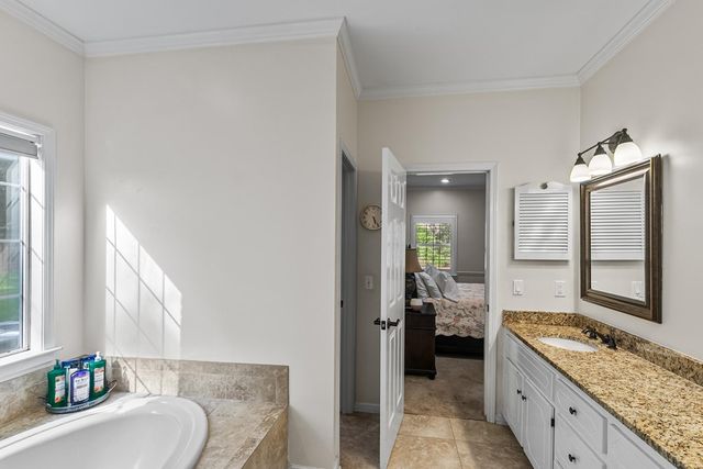 108 Mulberry Ct., Dothan, AL 36303