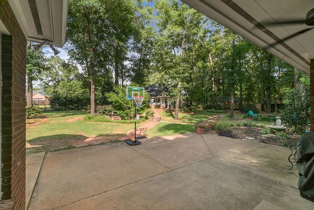 108 Mulberry Ct., Dothan, AL 36303