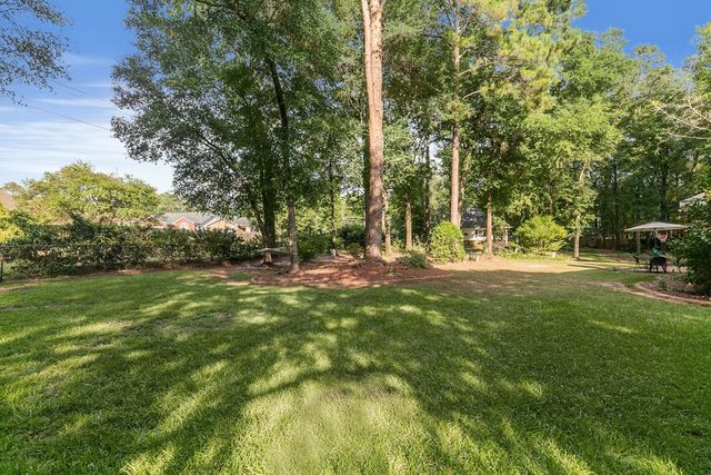 108 Mulberry Ct., Dothan, AL 36303