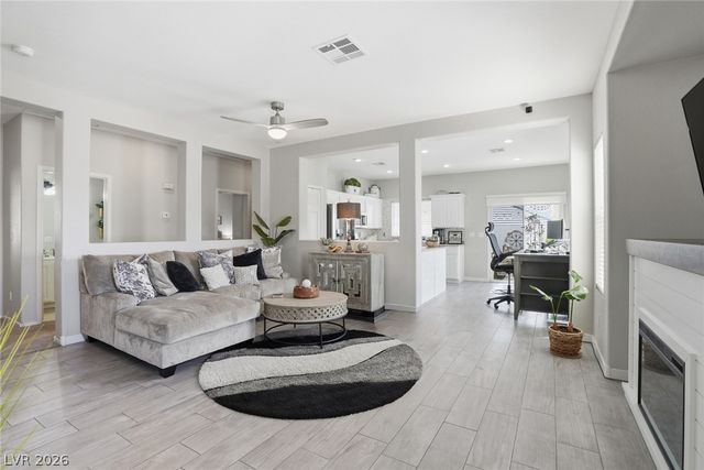 7000 Dillseed Drive, Las Vegas, NV 89131