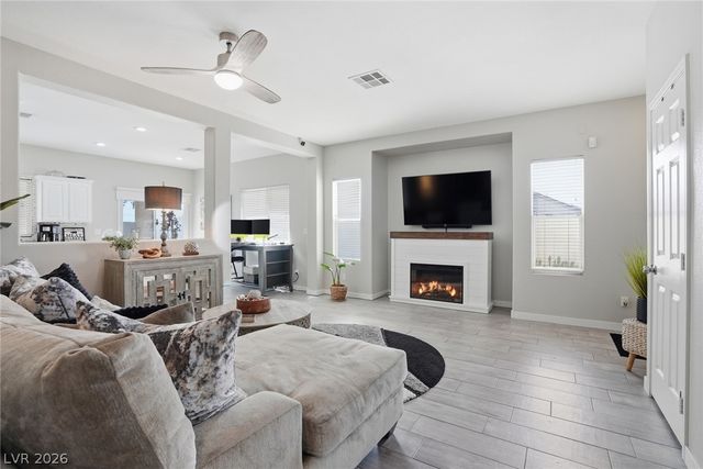 7000 Dillseed Drive, Las Vegas, NV 89131