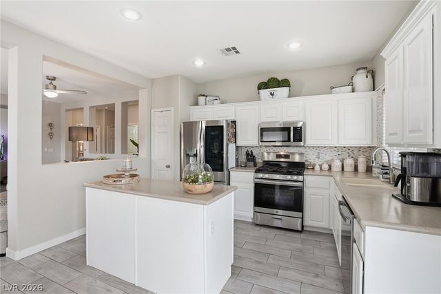 7000 Dillseed Drive, Las Vegas, NV 89131