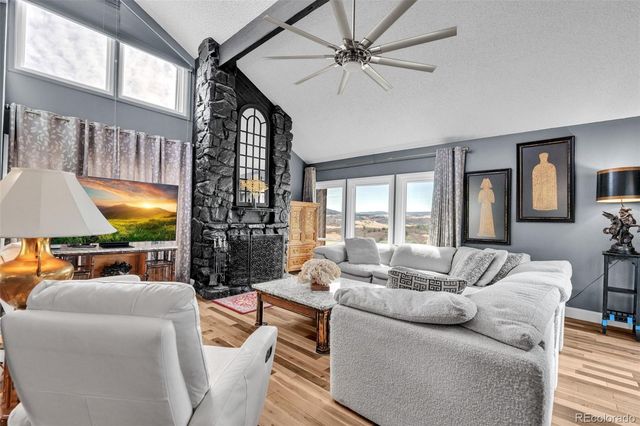 4500 Sentinel Rock, Larkspur, CO 80118