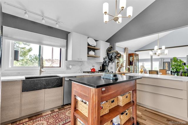 4500 Sentinel Rock, Larkspur, CO 80118