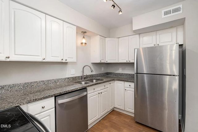 1408 Oak Tree Drive, Chapel Hill, NC 27517