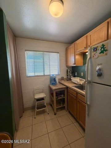 1745 S Jones Blvd Apt K214, Tucson, AZ 85713