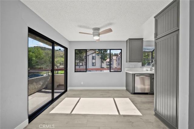 27949 Tyler 355, Canyon Country, CA 91387