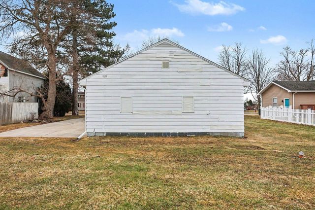 416 W Saginaw Street, Merrill, MI 48637