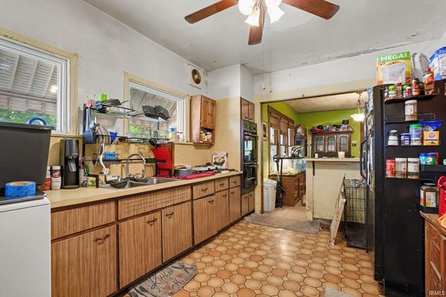 1608 Sheridan Street, South Bend, IN 46628