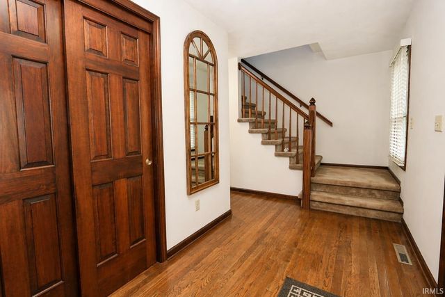 53240 Lehner Court, Granger, IN 46530