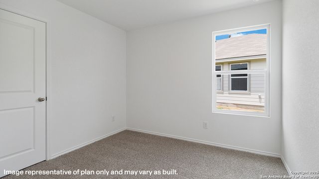 4223 Paprika Grove, Von Ormy, TX 78073