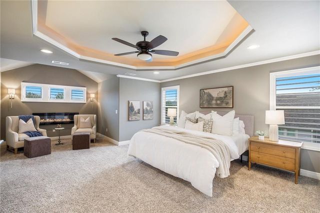 15801 Canterbury Street, Overland Park, KS 66224