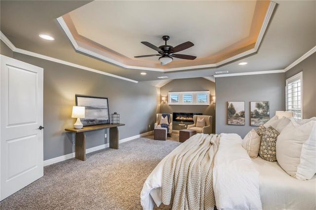 15801 Canterbury Street, Overland Park, KS 66224