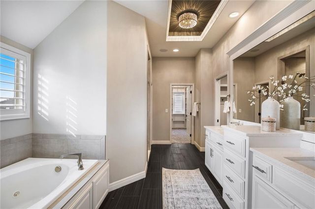 15801 Canterbury Street, Overland Park, KS 66224