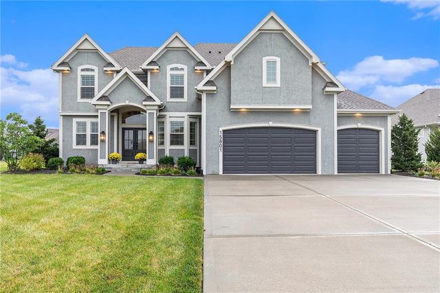 15801 Canterbury Street, Overland Park, KS 66224