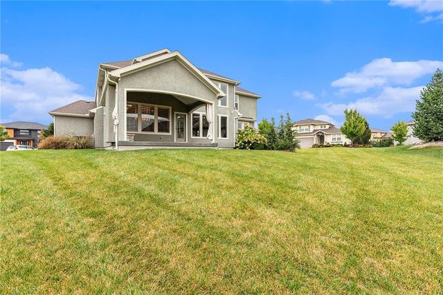 15801 Canterbury Street, Overland Park, KS 66224