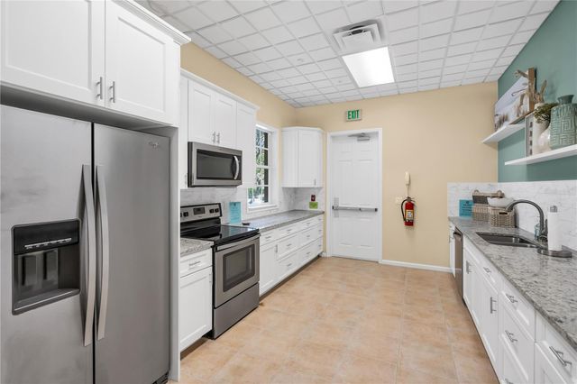 5204 BOUCHARD CIRCLE 102, Sarasota, FL 34238