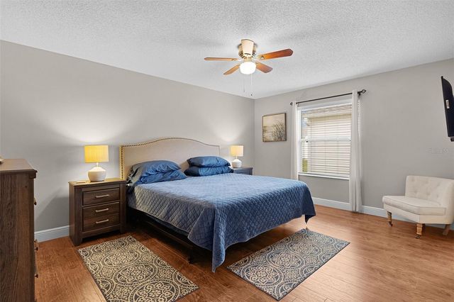 2595 ASCOT LOOP, The Villages, FL 32162