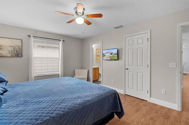 2595 ASCOT LOOP, The Villages, FL 32162