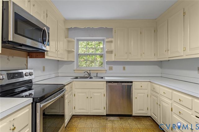 11116 Wychwood Dr, Mechanicsville, VA 23116