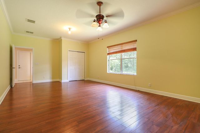 15137 85th Avenue N, Palm Beach Gardens, FL 33418